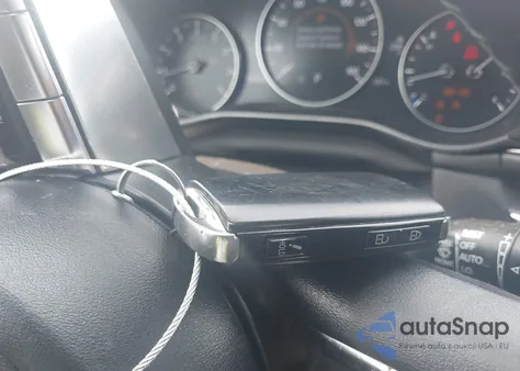 2023 Mazda Mazda3 2.5 S Carbon Edition z USA, uszkodzony, nr VIN JM1BPALM7P1600527